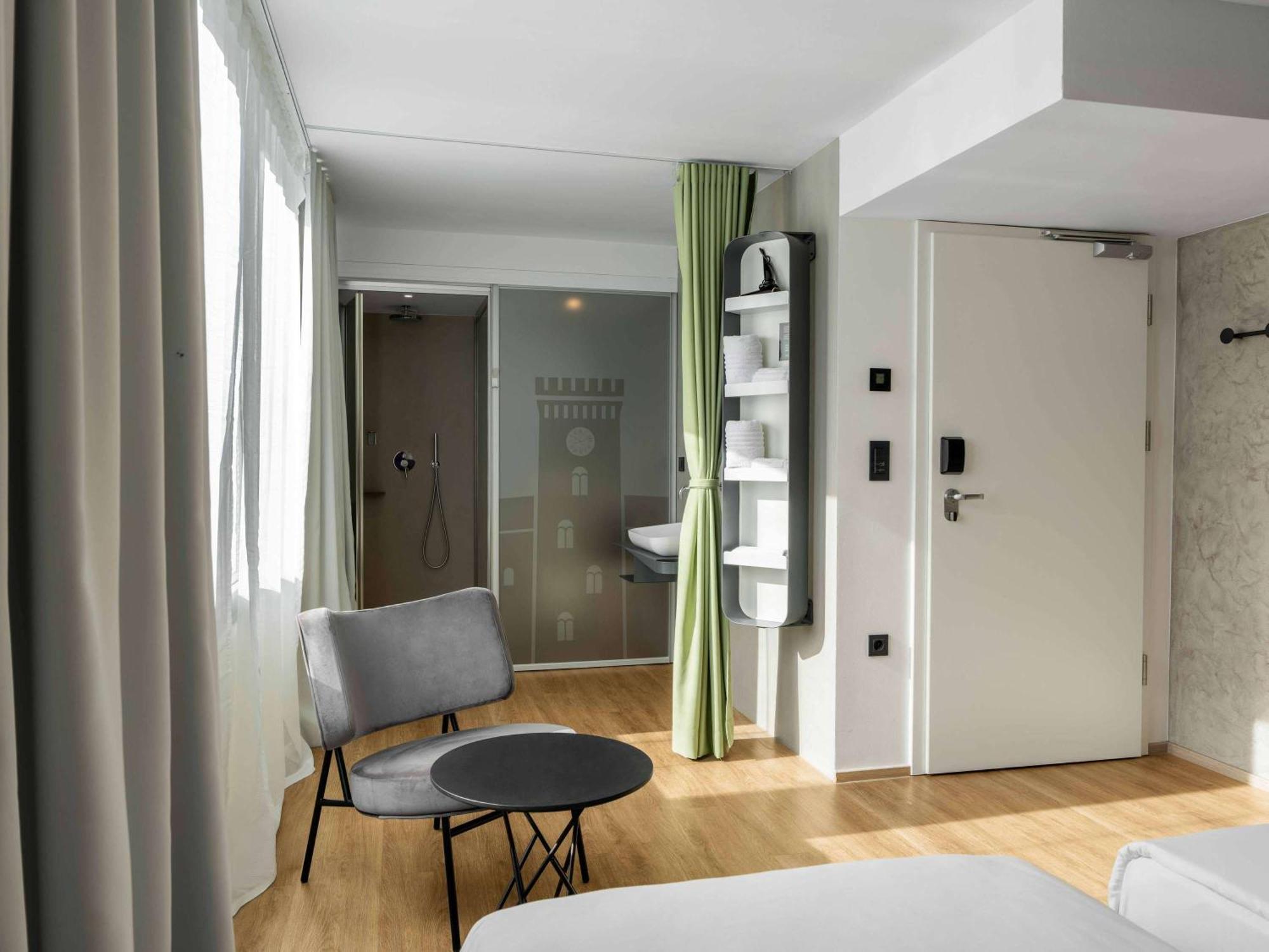 Ibis Styles Ljubljana Centre Hotel Exterior foto