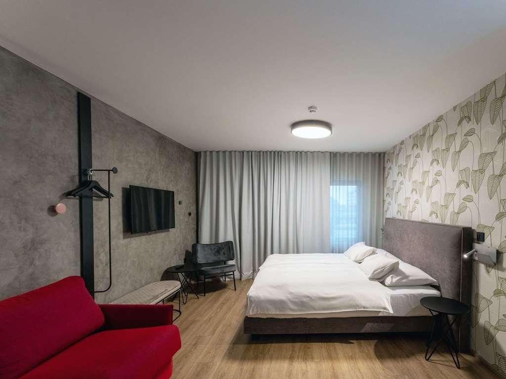 Ibis Styles Ljubljana Centre Hotel Quarto foto