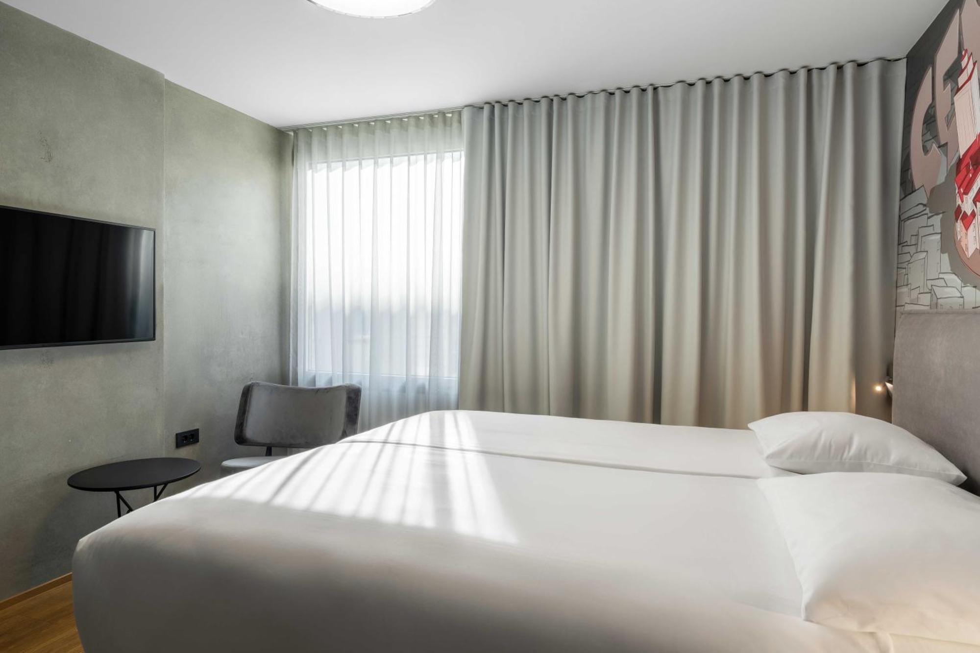 Ibis Styles Ljubljana Centre Hotel Quarto foto